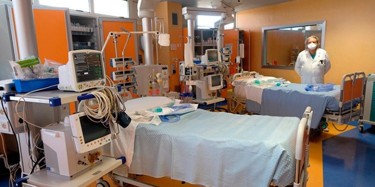 475 νεκροί στην Ιταλία μέσα σε 24 ώρες – News.gr