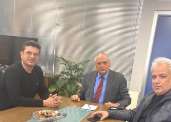 ΔΗΜΟΣ ΑΝΔΡΑΒΙΔΑΣ – ΚΥΛΛΗΝΗΣ: Συνάντηση του Δημάρχου Γιάννη Λέντζα με τον Διευθύνοντα Σύμβουλο της  Ε.Ε.Τ.Α.Α.