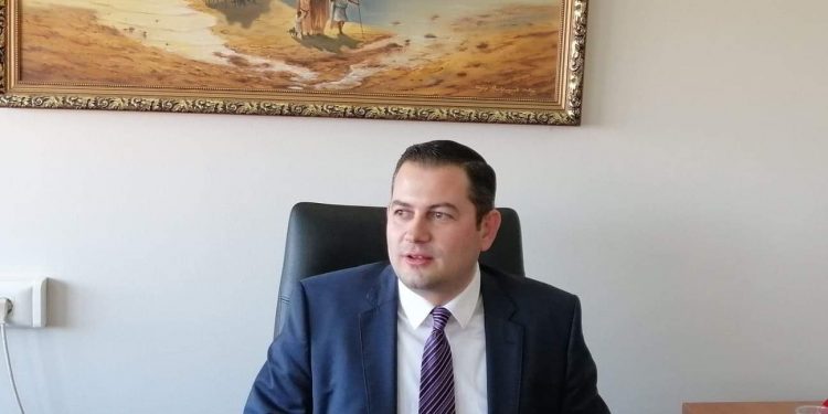 ΘΟΔΩΡΗΣ ΒΑΣΙΛΟΠΟΥΛΟΣ: Στο πλευρό των παραγωγών πατάτας και ελιάς Καλαμών