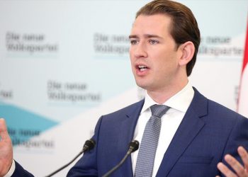 Κουρτς: Επίθεση της Τουρκίας εναντίον της Ε.Ε. και της Ελλάδας