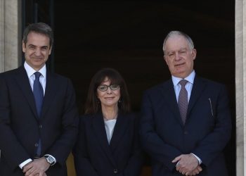 Ορκίστηκε νέα Πρόεδρος της Δημοκρατίας η Κατερίνα Σακελλαροπούλου