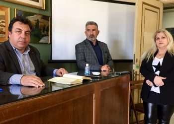 ΔΗΜΟΣ ΠΥΡΓΟΥ: Τηλεφωνική γραμμή υποστήριξης αδύναμων& μη αυτοεξυπηρετούμενων δημοτών