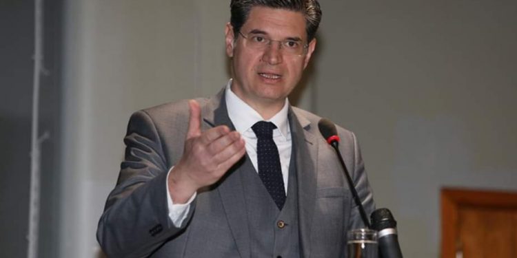 ΔΙΟΝΥΣΗΣ ΚΑΛΑΜΑΤΙΑΝΟΣ: “Αναγνωρίζουμε την αξία του Δημόσιου Συστήματος Υγείας”