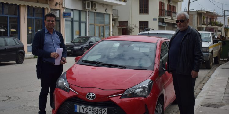 ΔΗΜΟΣ ΑΝΔΡΑΒΙΔΑΣ – ΚΥΛΛΗΝΗΣ: “Παραλαβή δυο οχημάτων ύστερα από πρωτοβουλία της ΚΕΔΕ για την ενίσχυση της «Βοήθειας στο σπίτι”