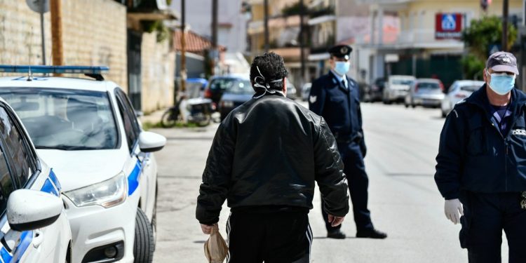 Έφοδοι αστυνομικών και σε ιδιωτικούς χώρους την ημέρα του Πάσχα – Αυτό είναι το σχέδιο της ΕΛ.ΑΣ.
