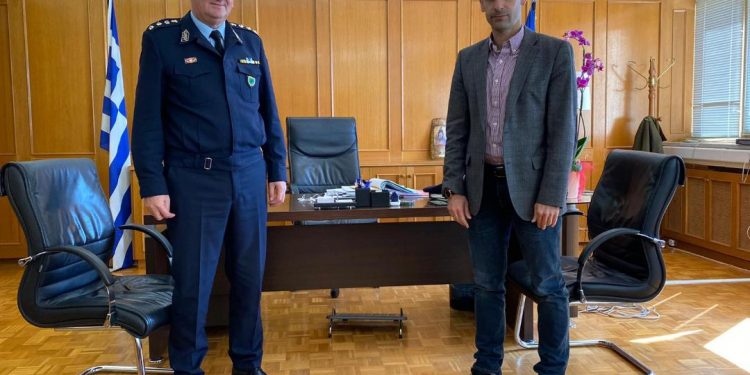 ΠΕΡΙΦΕΡΕΙΑΚΗ ΕΝΟΤΗΤΑ ΗΛΕΙΑΣ: Συνάντηση Αντιπεριφερειάρχη με τον Διευθυντή Αστυνομίας Ηλείας Παν. Μάνδαλο