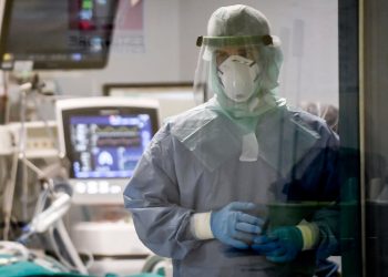 Περισσότεροι από 30.000 νεκροί από τον κοροναϊό – News.gr