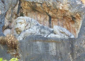 Ο κοιμώμενος «Λέων των Βαυαρών» και η τραγική ιστορία που κουβαλά – Newsbeast
