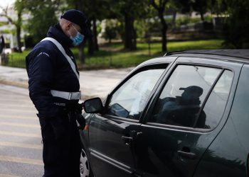 Κορονοϊός – Πρωτομαγιά: 3.000 αστυνομικοί στους δρόμους, drones και παντού έλεγχοι