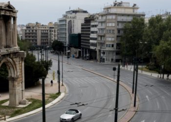 Kapa Research-Κορωνοϊός: Το 76% θετικό για τα μέτρα της κυβέρνησης