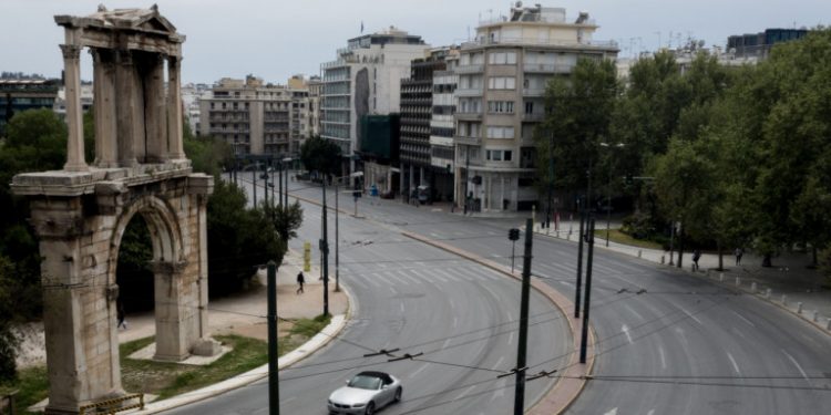Kapa Research-Κορωνοϊός: Το 76% θετικό για τα μέτρα της κυβέρνησης