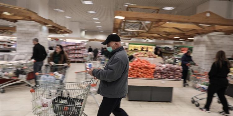 Πάνω από 1,3 δισ. ο τζίρος των ελληνικών σούπερ μάρκετ την περίοδο του κορωνοϊού