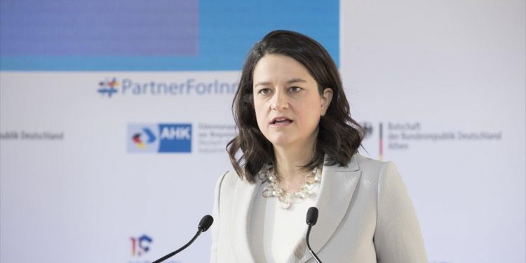 Πότε θα γίνουν οι πανελλαδικές εξετάσεις