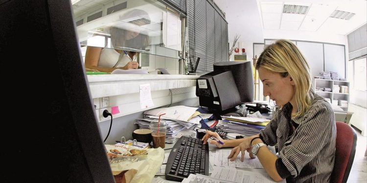 To νέο έντυπο Ε1- Πώς φορολογούνται τα εισοδήματα