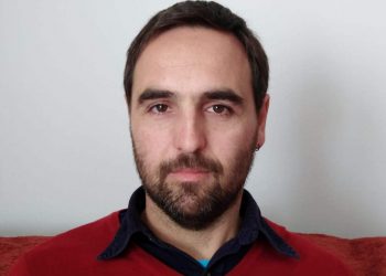 ΣΠΥΡΟΣ ΣΙΔΗΡΟΚΑΣΤΡΙΤΗΣ: “Αύξηση των μαθητών ανά τάξη εν μέσω επιδημίας!”