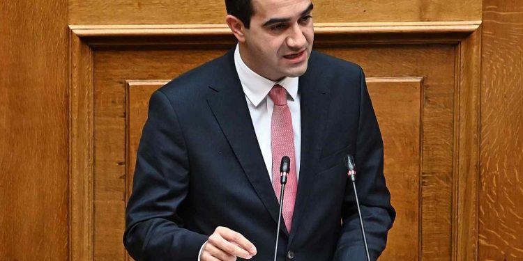 ΜΙΧΑΛΗΣ ΚΑΤΡΙΝΗΣ: Επαναφέρει το αίτημά του να ενημερώσει ο υπουργός την Επιτροπή της Βουλής για το «Πάτρα-Πύργος»