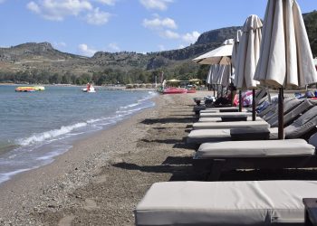 ΟΑΕΔ – Κοινωνικός Τουρισμός: Δωρεάν εισιτήρια για όλους και παράταση των περσινών επιταγών