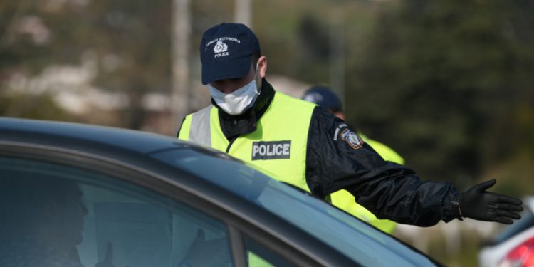 Αρση μέτρων: Από 18 Μαΐου οι μετακινήσεις από νομό σε νομό