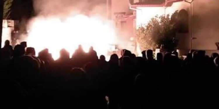 Επεισόδια στην Πέλλα - Προσπάθησαν να παρεμποδίσουν την εγκατάσταση μεταναστών