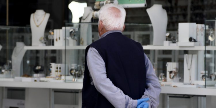 Παπαθανάσης: Ποια καταστήματα θα ανοίξουν τη Δευτέρα -Πώς θα λειτουργήσουν