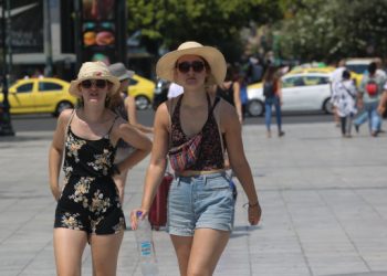 Καιρός: Ανεβαίνει στους 35 το θερμόμετρο στη χώρα