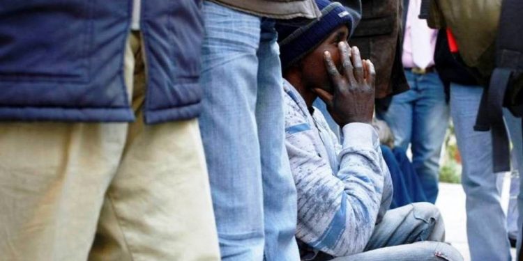 Συνελήφθησαν δυο άτομα στον Πύργο για μεταφορά μη νόμιμων αλλοδαπών
