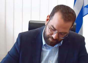 Πρόσθετη χρηματοδότηση για την ένταξη όλων των παραγωγών της Δυτικής Ελλάδας στα Σχέδια Βελτίωσης ζητάει ο Νεκτάριος Φαρμάκης
