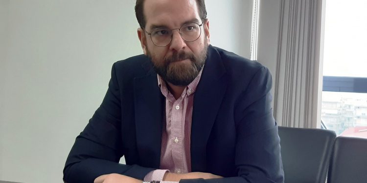 Επιστολή Περιφερειάρχη σε Υπουργούς Ανάπτυξης και Οικονομικών για τη στήριξη του κατασκευαστικού κλάδου