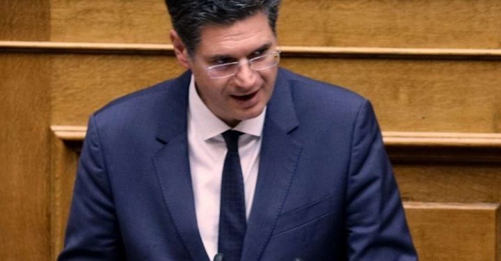 ΔΙΟΝΥΣΗΣ ΚΑΛΑΜΑΤΙΑΝΟΣ: “Σε κίνδυνο οι συντάξεις”