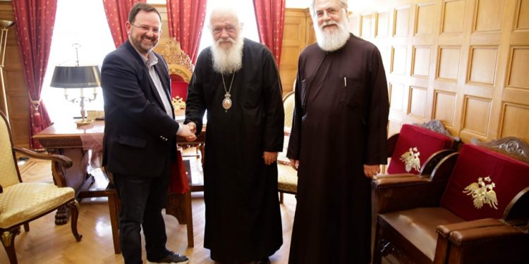 ΝΙΚΟΣ ΚΟΡΟΒΕΣΗΣ: Συνάντηση με Αρχιεπίσκοπο για τον θρησκευτικό τουρισμό!