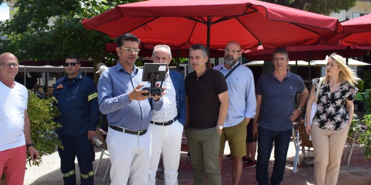 ΔΗΜΟΣ ΑΝΔΡΑΒΙΔΑΣ – ΚΥΛΛΗΝΗΣ: Έγκαιρη ανίχνευση των δασικών πυρκαγιών με τη χρήση drone και θερμικής κάμερας