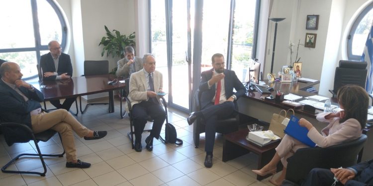 Ν. ΦΑΡΜΑΚΗΣ: “Η Δυτική Ελλάδα, από την Ολυμπία μέχρι τα Καλάβρυτα και το Μεσολόγγι, διηγείται την ιστορία του ελληνισμού επί 3.000 χρόνια” (βίντεο)