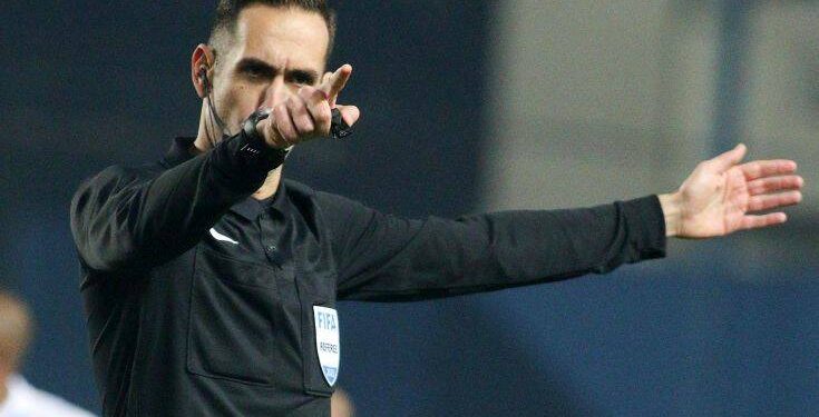 Super League 1: Ο Παπαπέτρου θα σφυρίξει στο ΠΑΟΚ - Ολυμπιακός, ο Τζήλος στο ΑΕΚ - Παναθηναϊκός