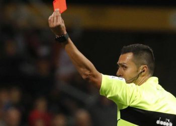 Super League 1: Ο Ιταλός Ντι Μπέλο θα σφυρίξει το ντέρμπι «δικεφάλων» στην Τούμπα