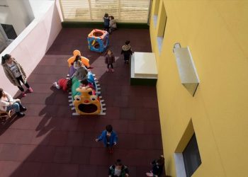 Από σήμερα οι e-αιτήσεις για εγγραφές-επανεγγραφές στους βρεφονηπιακούς του ΟΑΕΔ