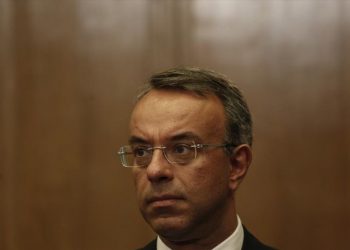 Αποζημίωση 534 ευρώ και σε ελεύθερους επαγγελματίες για τον Μάιο