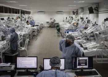 Βραζιλία: 623 θάνατοι και 11.598 κρούσματα κορωνοϊού σε 24 ώρες