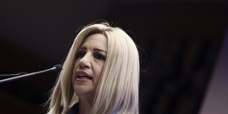 Φ. Γεννηματά: Να εγκριθεί το πακέτο χωρίς περικοπές, αστερίσκους και σκιώδες μνημόνιο