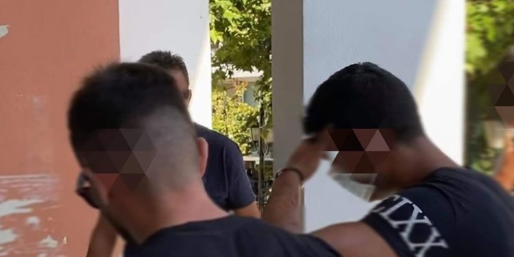 Πύργος: Προφυλακιστέα τα δύο αδέρφια από την Βουλγαρία για την απόπειρα αρπαγής ανηλίκου