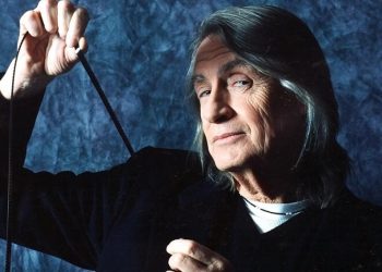Πέθανε ο σκηνοθέτης Τζόελ Σουμάχερ