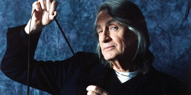 Πέθανε ο σκηνοθέτης Τζόελ Σουμάχερ