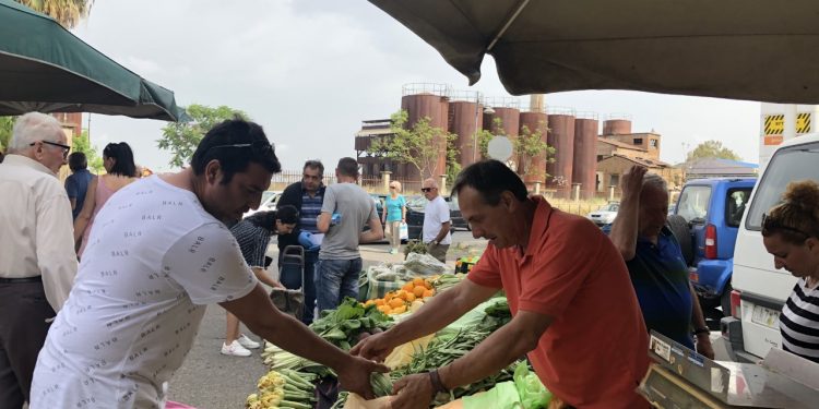 ΛΑΪΚΗ ΑΓΟΡΑ ΠΥΡΓΟΥ: Στη πλατεία Νικάκη αύριο Σάββατο