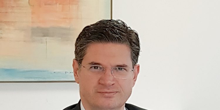 ΔΙΟΝΥΣΗΣ ΚΑΛΑΜΑΤΙΑΝΟΣ: “Για ένα προοδευτικό κοινωνικό συμβόλαιο”