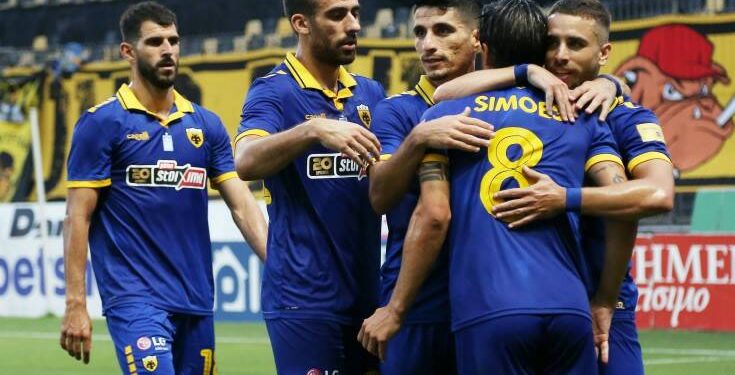 Η ΑΕΚ συνέτριψε με 4-1 τον Άρη στη Θεσσαλονίκη και προσπέρασε τον ΠΑΟΚ