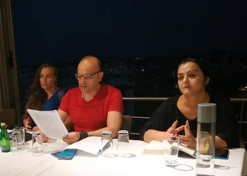 Η Ηλεία Συγγραφέας Αρχοντούλα Αλεξανδροπούλου παρουσίασε στο Επαρχείο το νέο της λογοτεχνικό ιστορικό βιβλίο “Η Μελανοχτυπημένη”