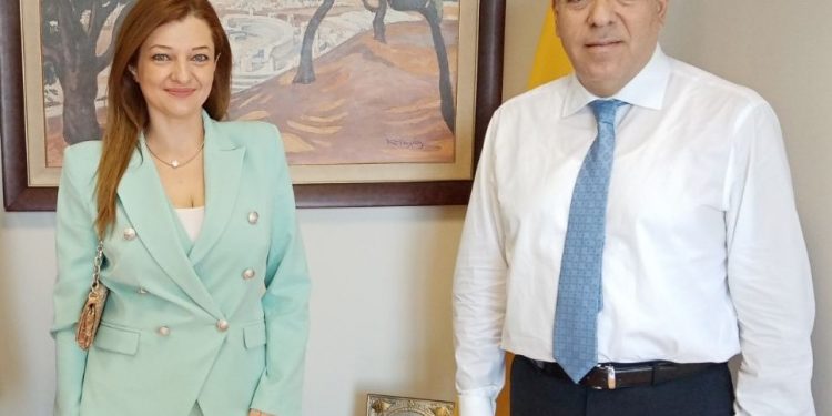 ΔΙΟΝΥΣΙΑ ΑΥΓΕΡΙΝΟΠΟΥΛΟΥ: Συνέχιση εντατικών επαφών για τα αναπτυξιακά έργα και τις υποδομές του Ν. Ηλείας