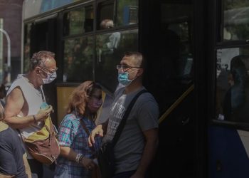 Η ανησυχία για τα κρούσματα έφερε νέα μέτρα