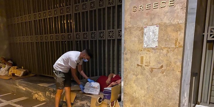 Η «Αποστολή» κοντά στους αστέγους εν μέσω κορωνοϊού