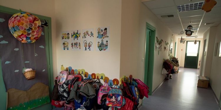 Παράταση μέχρι τις 8 Ιουλίου για τις αιτήσεις εγγραφών και επανεγγραφών στους Βρεφονηπιακούς Σταθμούς του ΟΑΕΔ