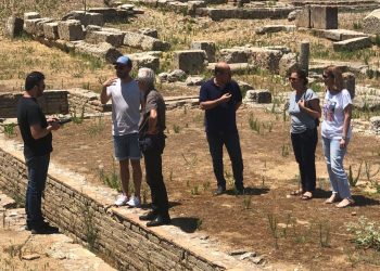 Όλη η Ελλάδα ένας πολιτισμός με την παράσταση «Οι ποιητές μας τραγουδούν» στο Θέατρο της Αρχαίας Ήλιδας